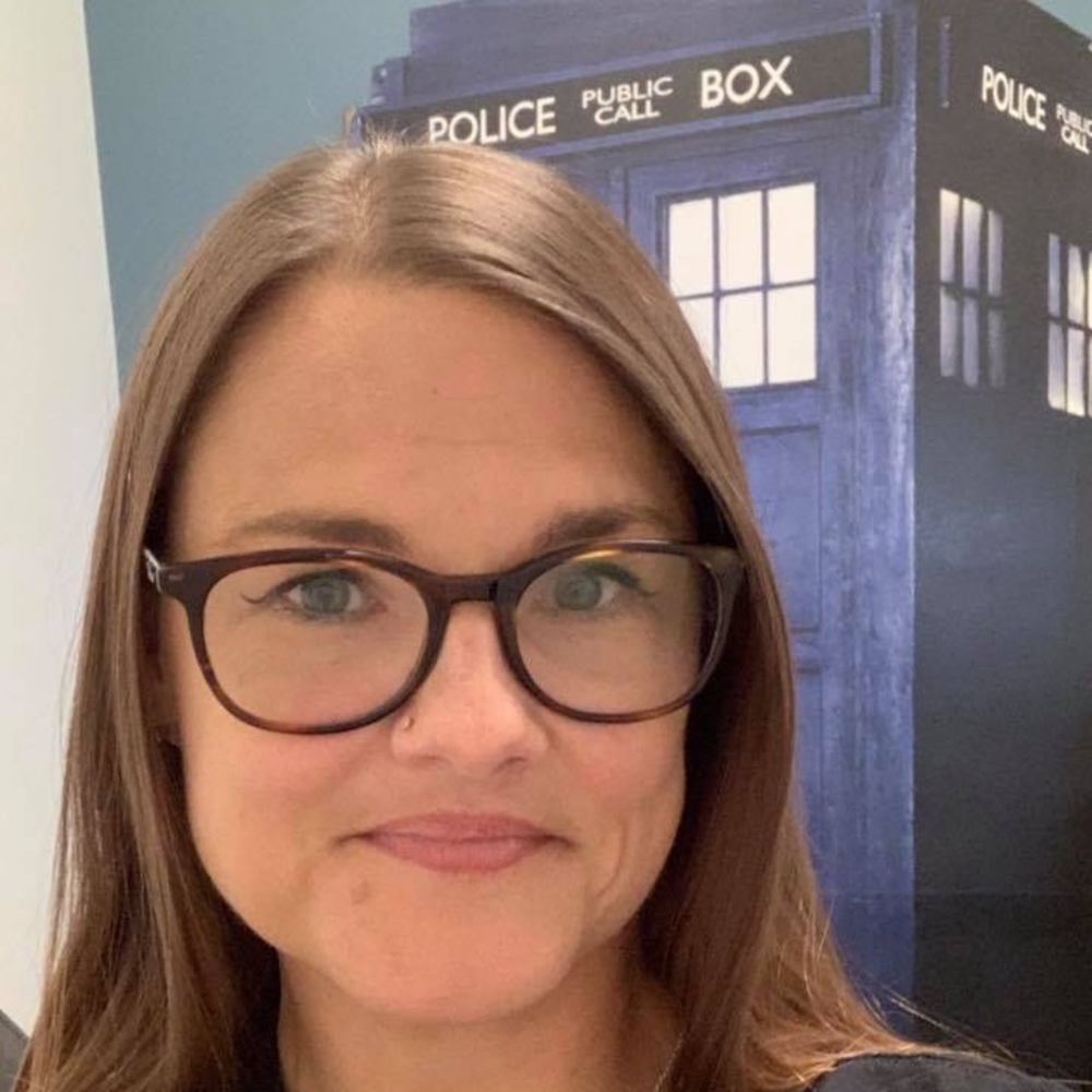 Meet your Posher, Jennifer